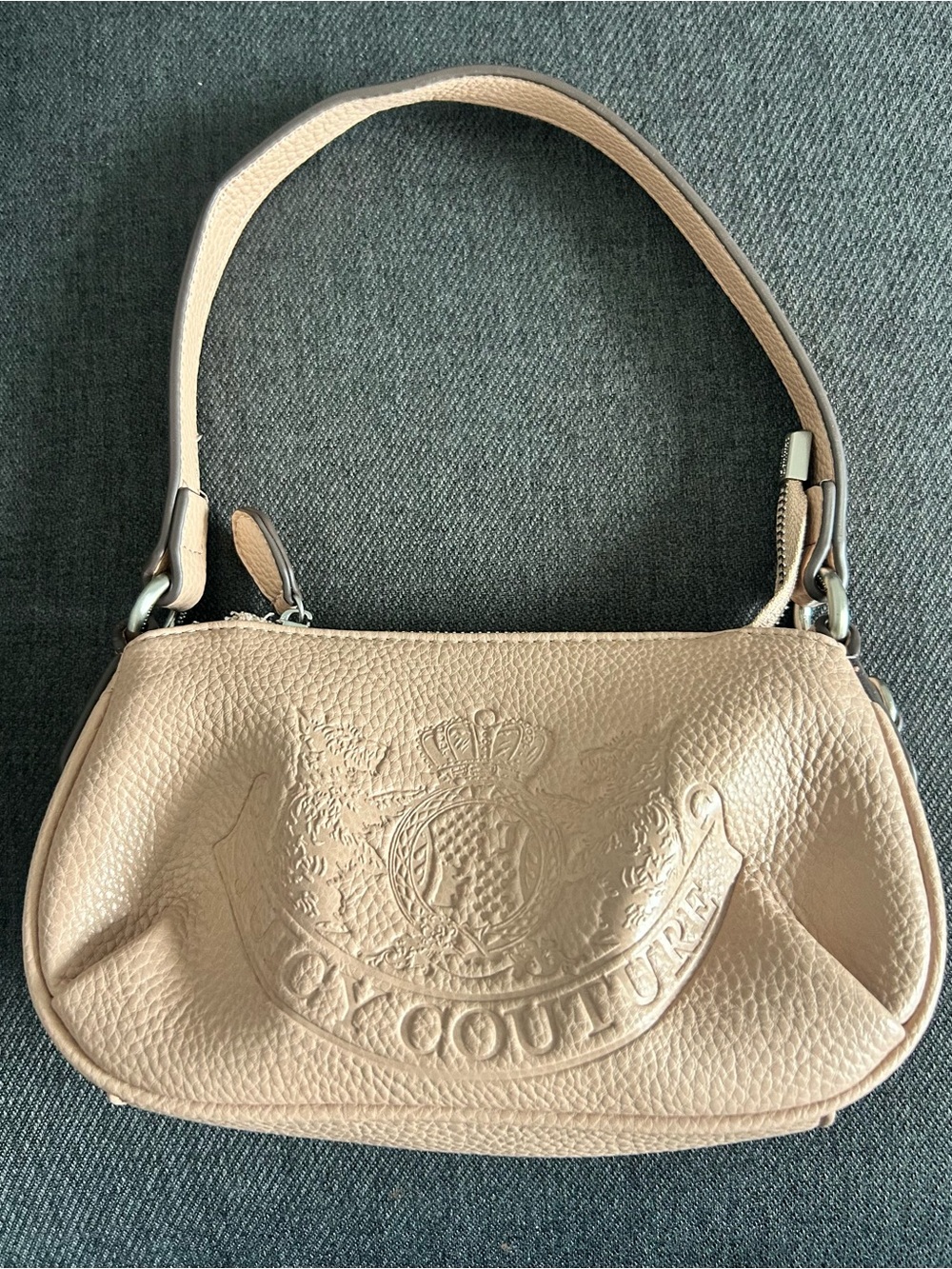 Juicy Couture Blush Pink Embossed Crest Heart Chain Shoulder Crossbody Bag - Picture 12 of 13